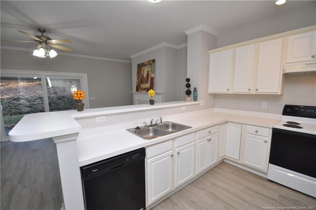 Building Photo - 117 Arbor Light Rd