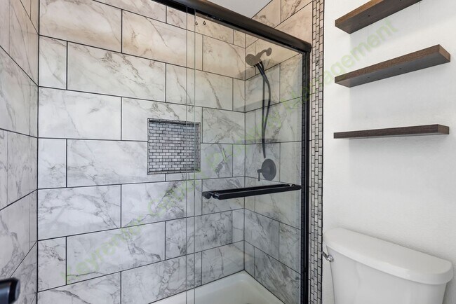 Building Photo - Remodeled Alta Mesa Golf Course Home with Private Balcony and Putting Green