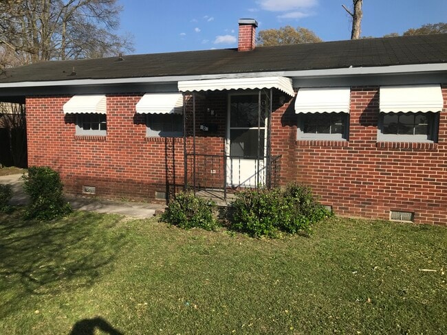 Building Photo - 204 N Forbes St