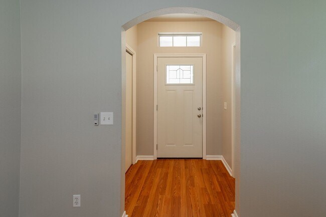 Building Photo - 1202 Still Meadow Dr