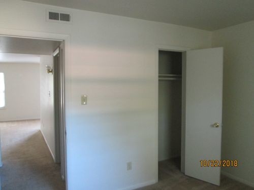 Building Photo - 462 Denbigh Blvd