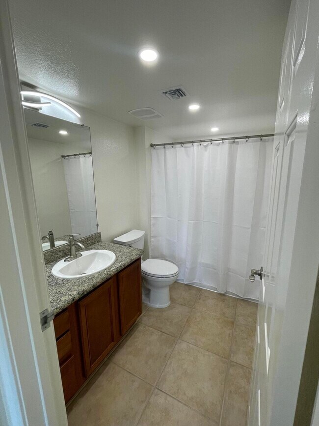 Building Photo - 43376 Cook St