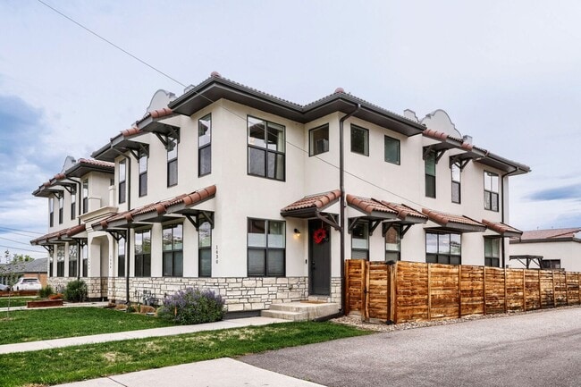 Building Photo - 1630 Winona Ct