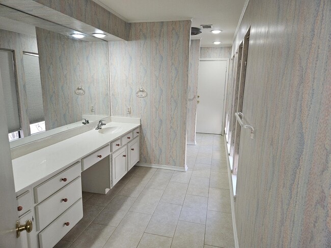 Building Photo - 5113 Ashdown Pl
