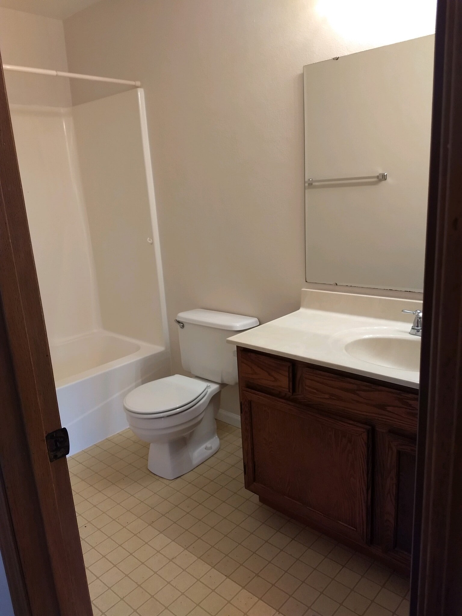 Building Photo - 3321 Dovershire Dr
