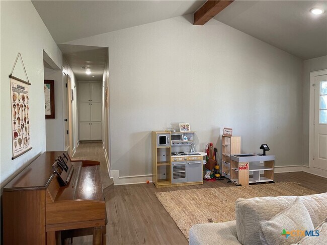 Building Photo - 6315 Beau Allen Ct