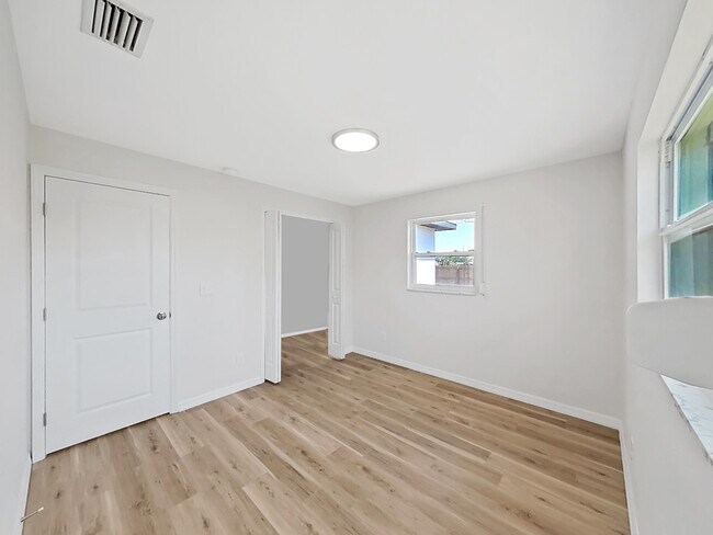 Building Photo - 7797 Barry Ct