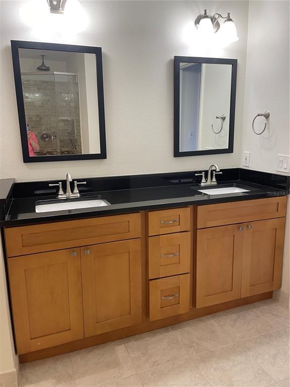 Building Photo - 745 Pinellas Bayway S