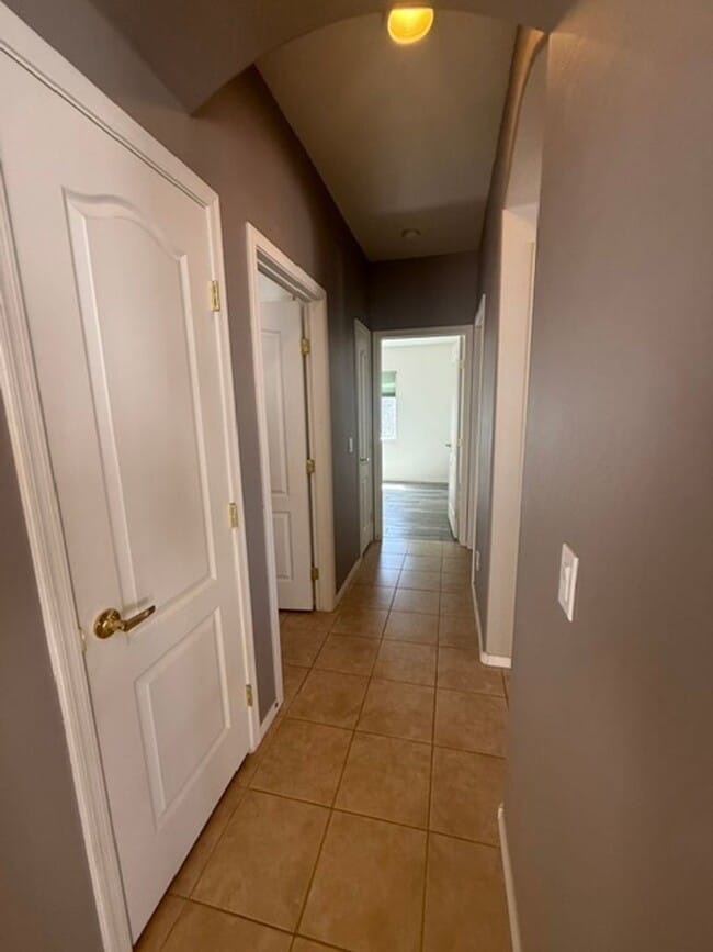 Building Photo - 2 bedroom 2 bath home in Amante at Verde Santa Fe - contact Property Pros
