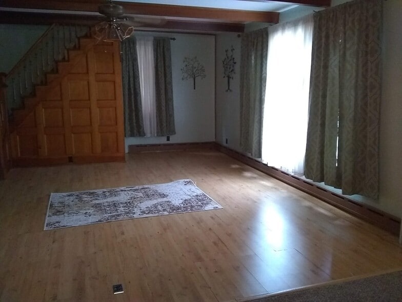 Living Room - 702 S 1st St