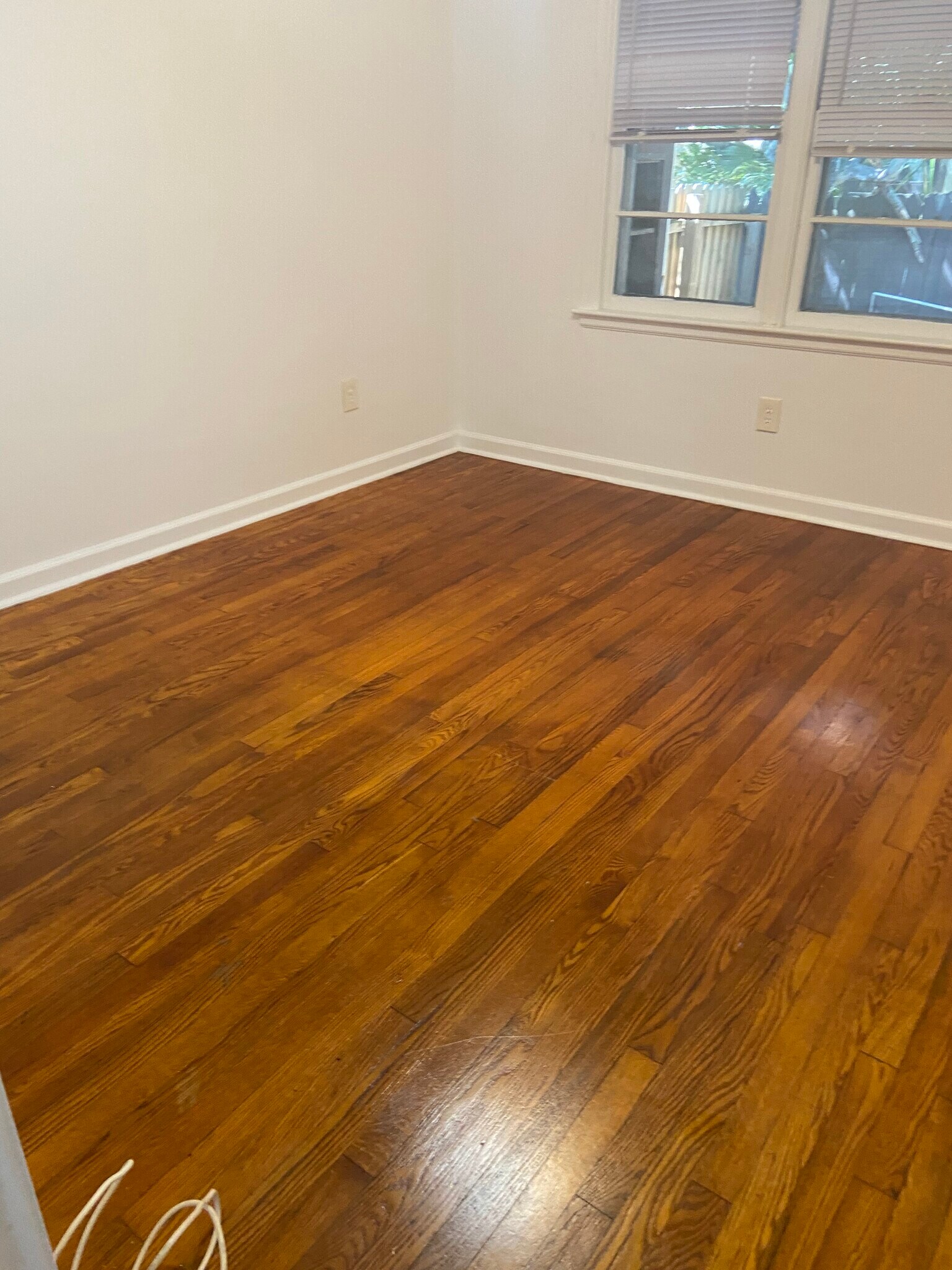 Building Photo - 2100 W Dekle Ave