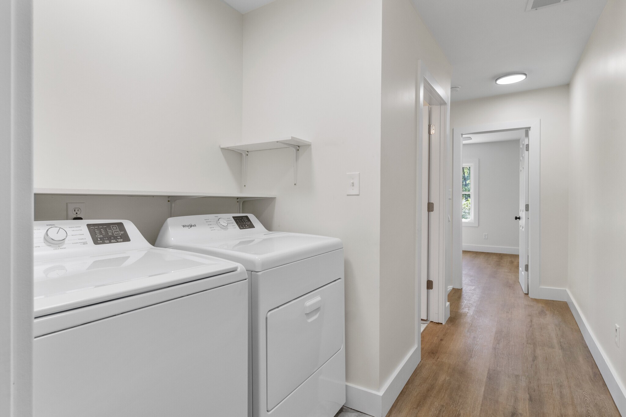 Building Photo - 4073 N College Ave