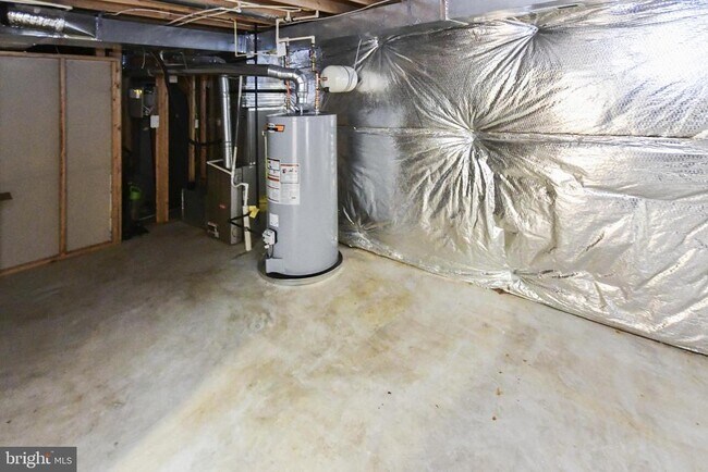 Building Photo - 13003 Belle Meade Trace
