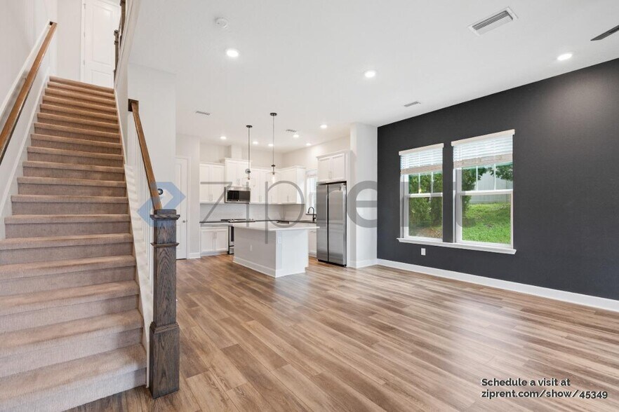 Building Photo - 11496 Fathom Ct