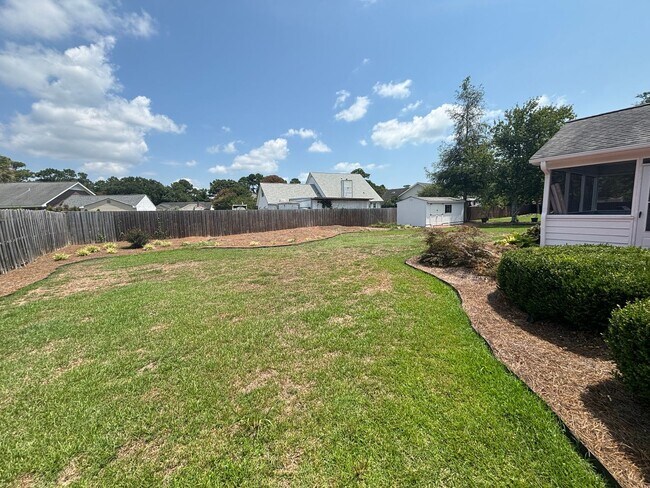 Building Photo - 5405 Beretta Way