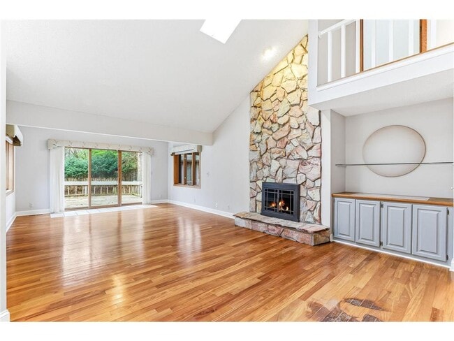 Building Photo - 5880 Christmas Lake Rd