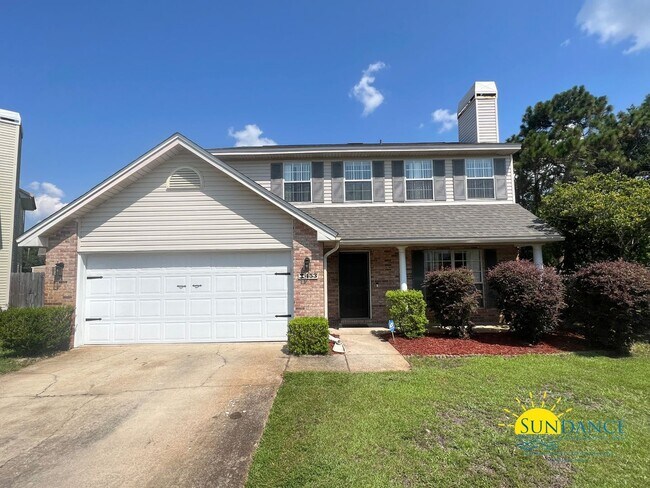 Building Photo - Charming 4 Bedroom Home in Mary Esther!