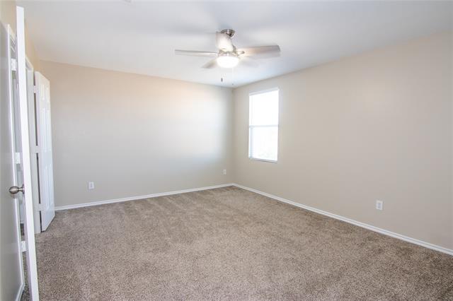 Building Photo - 6224 Thoroughbred Trail