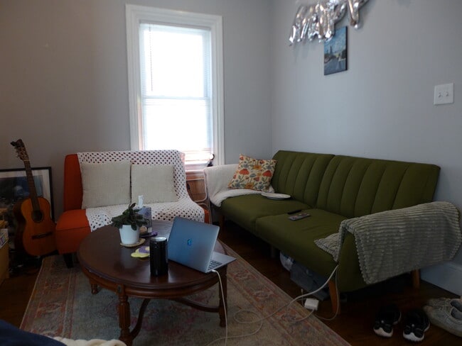 Building Photo - 129 Saint Alphonsus St