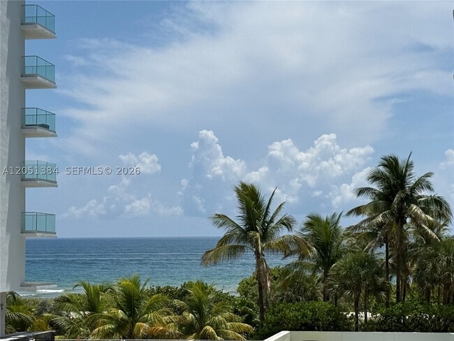 Building Photo - 9201 Collins Ave