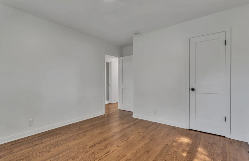 Building Photo - 1923 Overton Dr