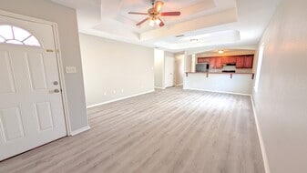 Building Photo - 3601 N Arroyo Park Ln