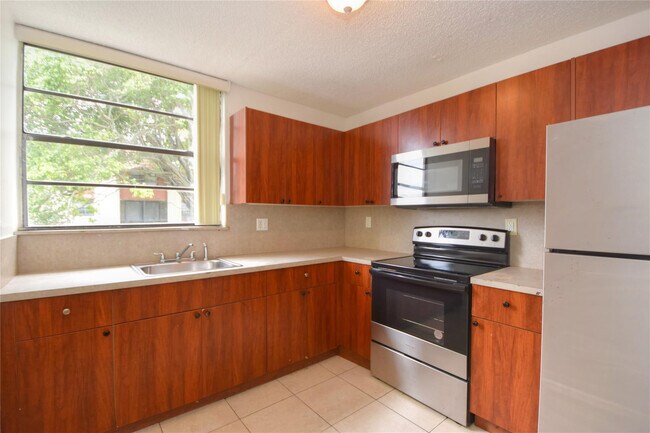 Primary Photo - 1790 NW 55th Ave