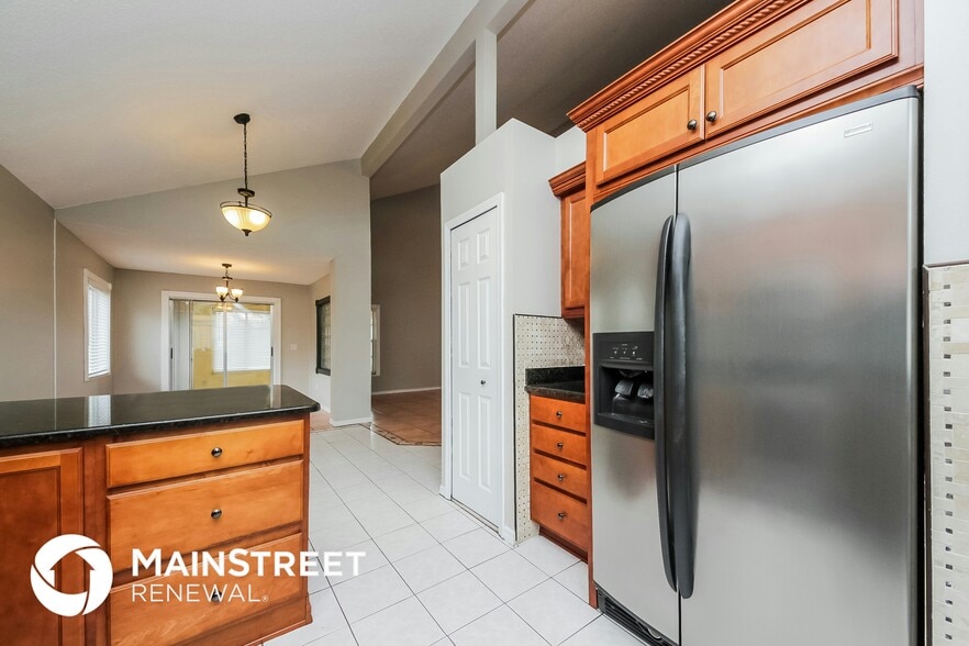 Building Photo - 857 Heather Glen Cir