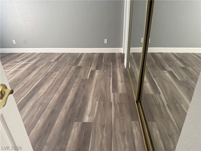 Building Photo - 2967 Juniper Hills Blvd