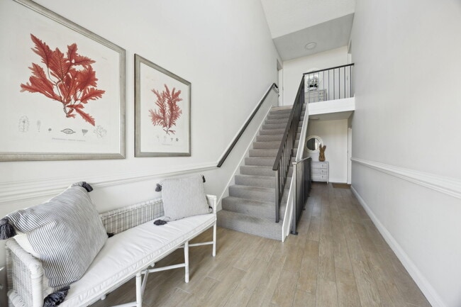 Building Photo - 695 Ponte Vedra Blvd