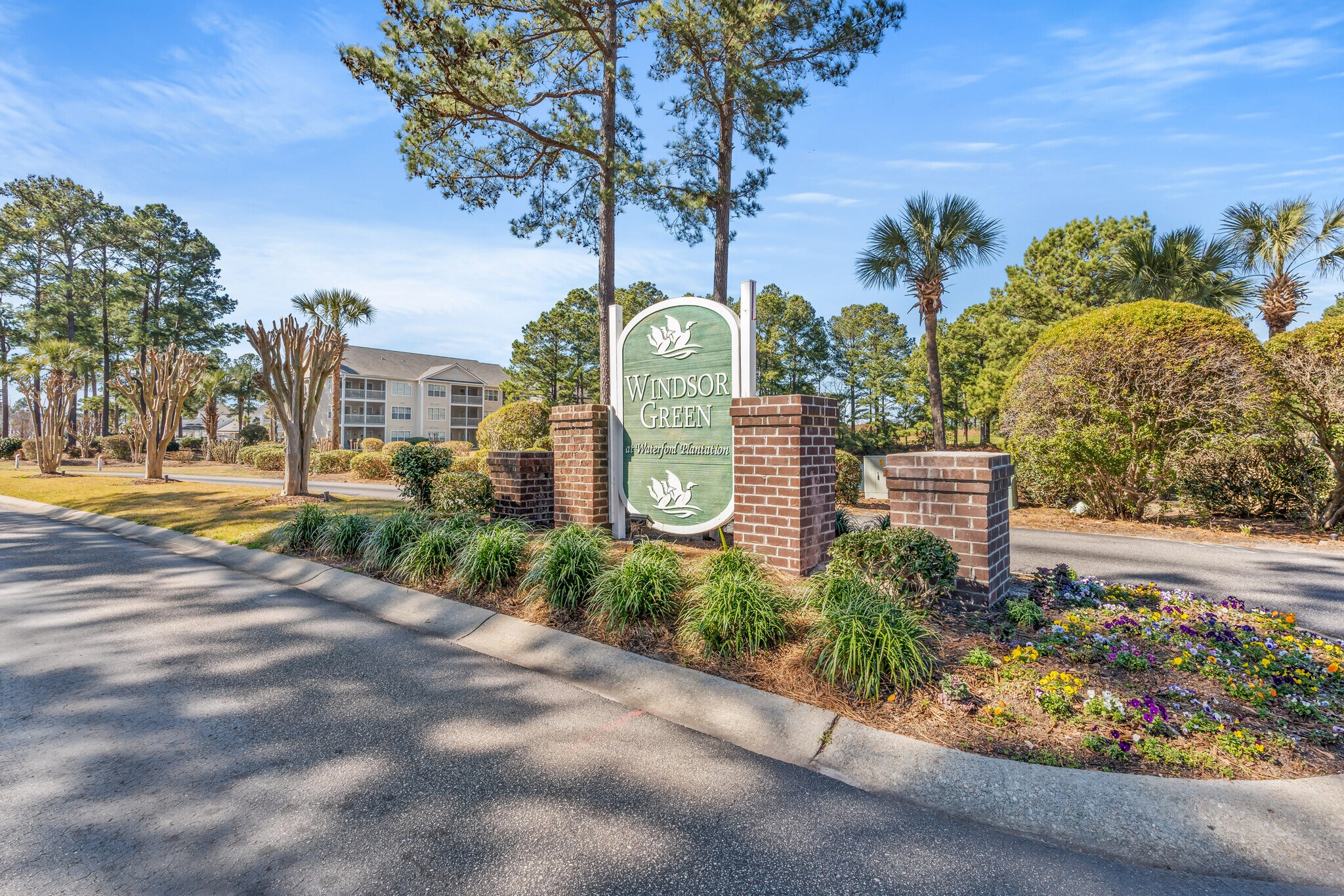 Building Photo - 5030 Windsor Green Way