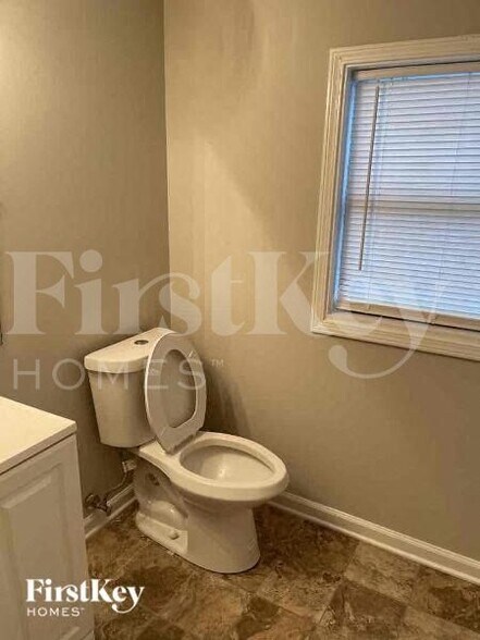 Building Photo - 4430 Lost Mountain Dr