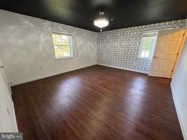 Building Photo - 29332 4th St