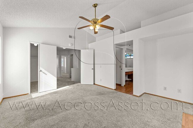 Building Photo - Charming 3 Bed/2.5 Bath Home With A Spacious Backyard And 3-Car Garage in Lake Elsinore!