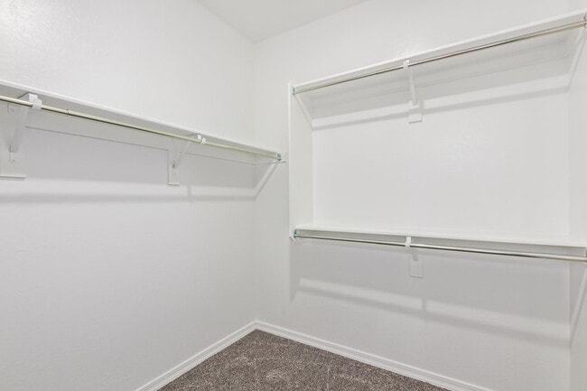 Building Photo - 1667 S Wallrade Ln