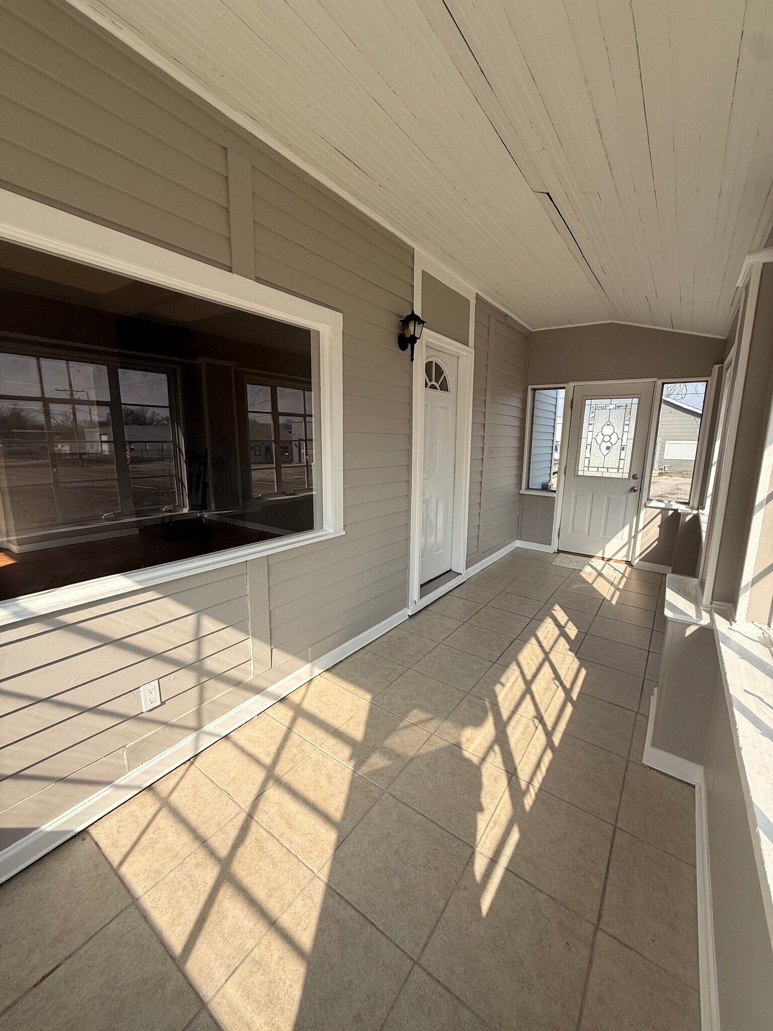 Sunroom - 401 S 22nd St