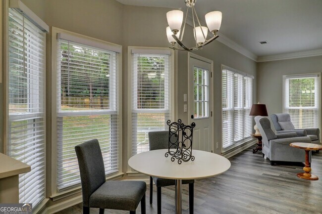 Building Photo - 10640 Victory Gate Dr