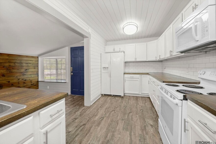 Building Photo - 3845 Plum Broque Dr