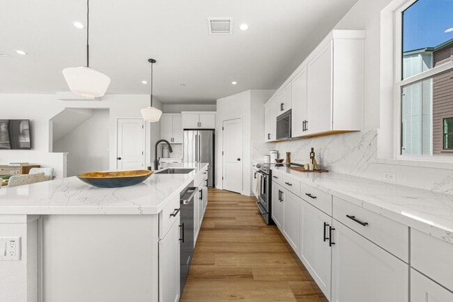 Building Photo - 212 Wakeful Wy