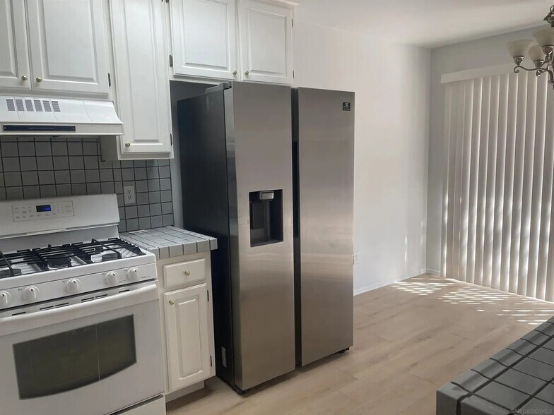 Building Photo - 4425 Caminito Pedernal