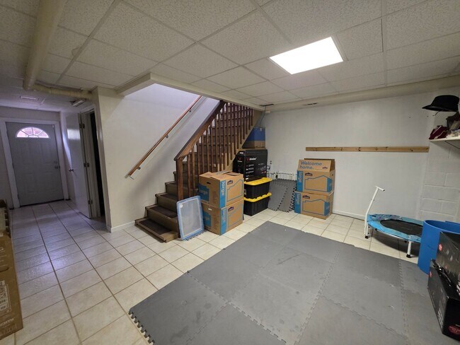 Building Photo - Welcome to Your Dream Retreat!