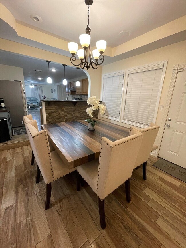 Building Photo - 1212 55th St