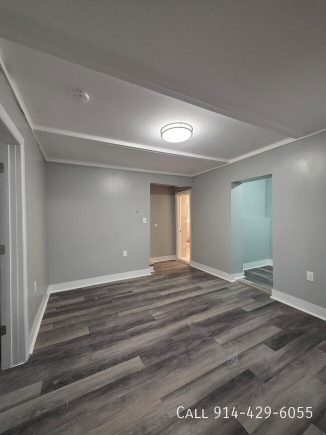 Building Photo - 82 Glenwood Ave