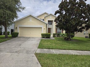 Building Photo - Beautiful home in Gated community