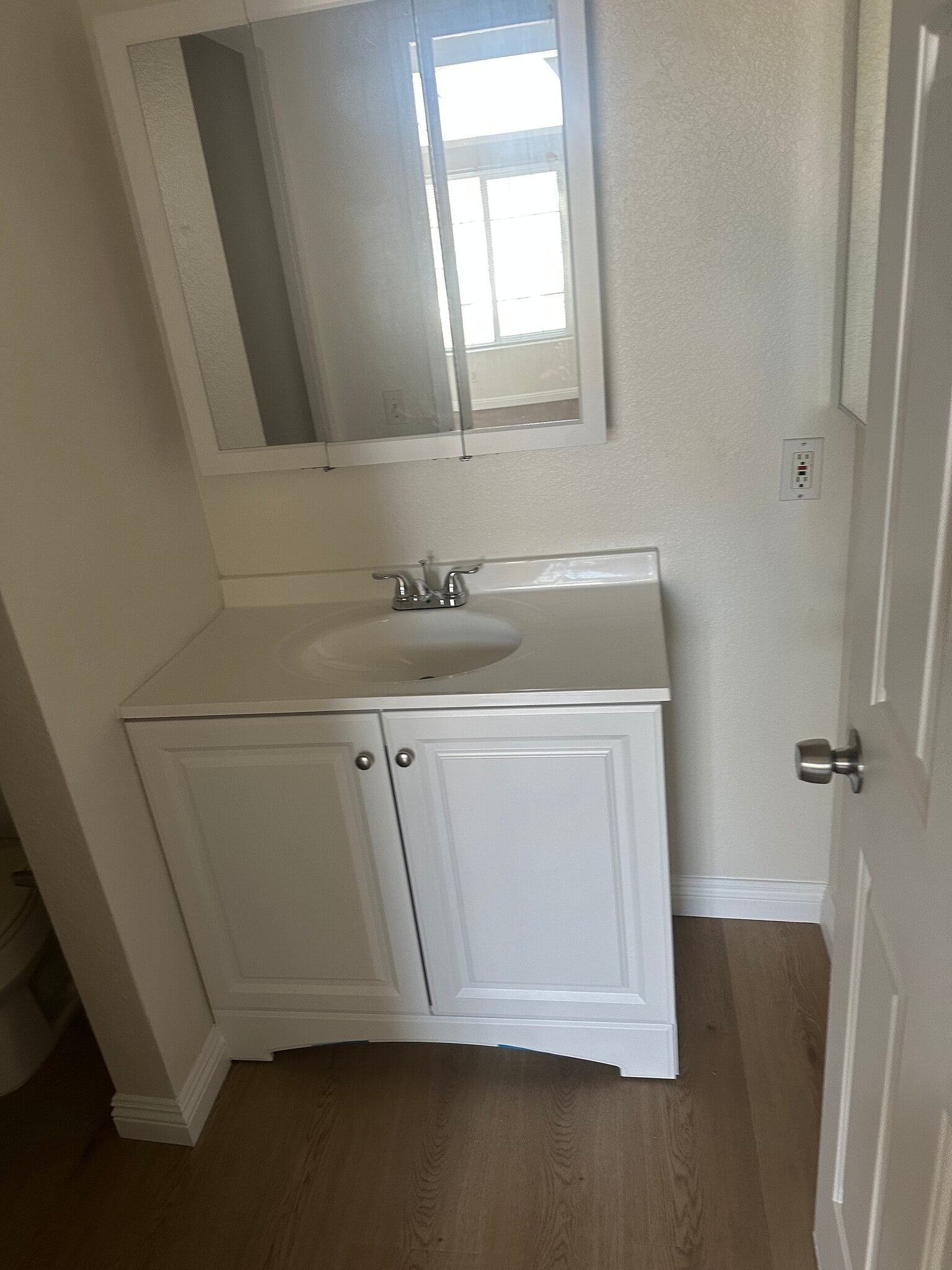 Building Photo - 13112 Hadley St