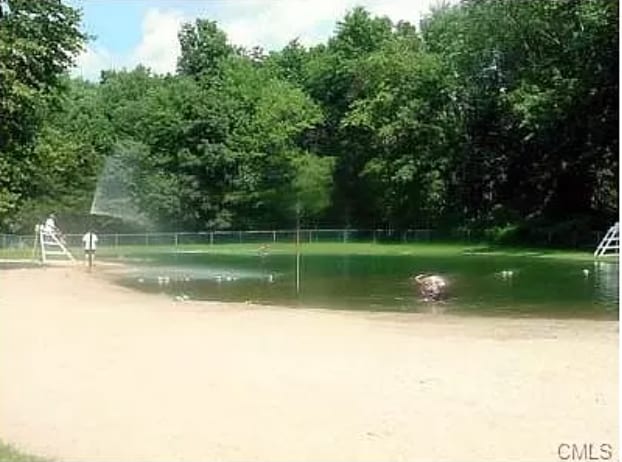 Building Photo - 13 Waterbury St