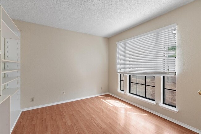 Building Photo - 716 Camp Fire Trail