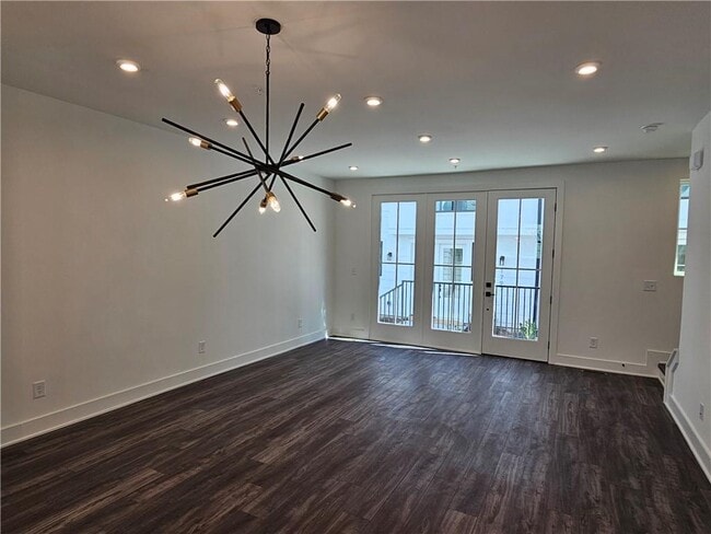 Building Photo - 1841 Gotham Ln NE