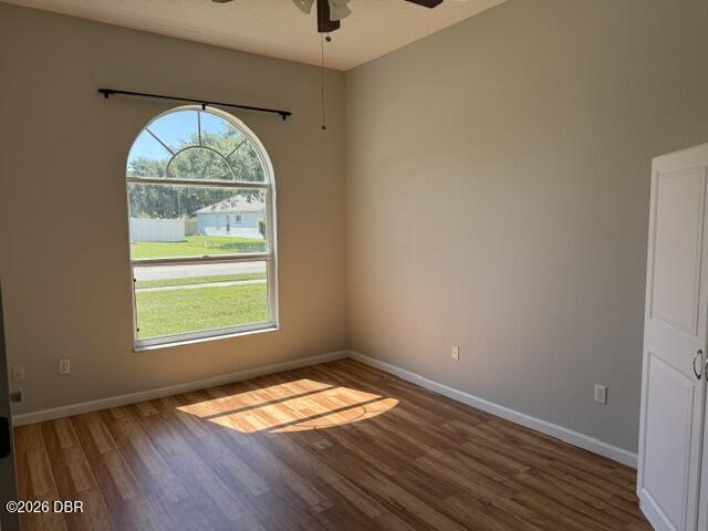 Building Photo - 16 Fernmeadow Ln