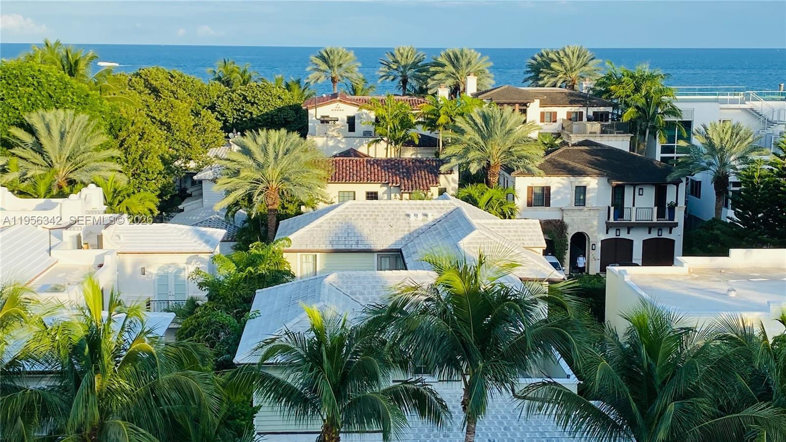 Building Photo - 7744 Collins Ave